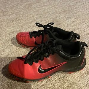 Nike Hot Pink and Black Ombré Cleats